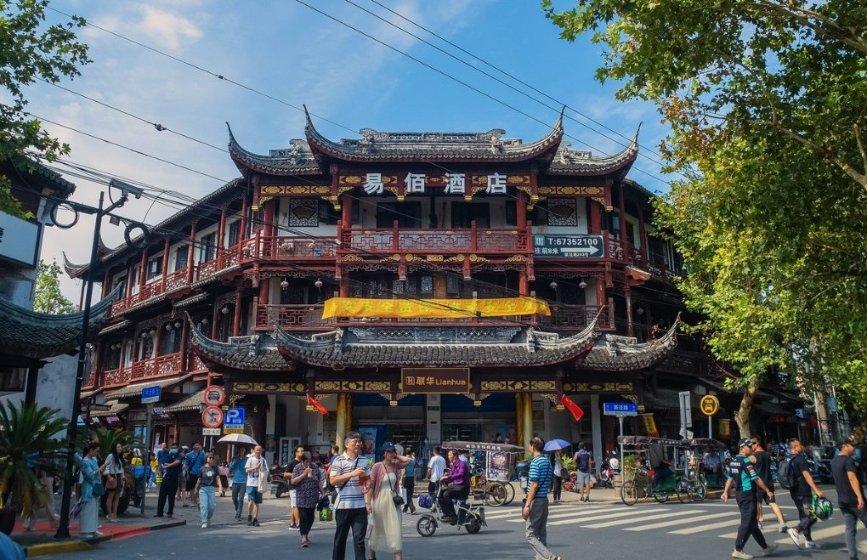 探秘艾薇儿好莱坞星光大道留名,如何看待这一项荣誉?,解锁更多有趣问题答案